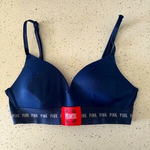 Victoria Secret/Pink wireless support bra.